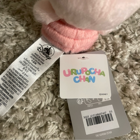 Disney Piglet Urupocha-Chan Plush – Mini 4'' – Disney Store Japan exclusive - Picture 2 of 3